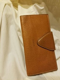 Loewe wallet