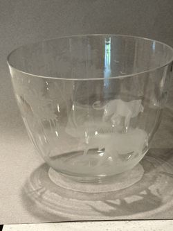 Etched Big Game Safari Clear Glass Centerpiece Bowl 8.75"w