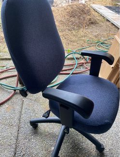 Free chair