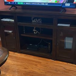 Mesa De Televisión 