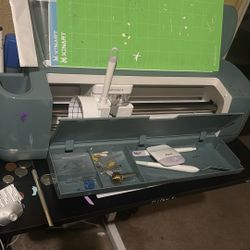 Cricut Maker 4 