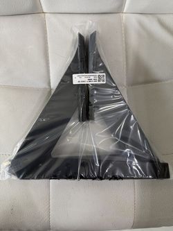Samsung QN50 & QN55 inch TV Legs – NEW