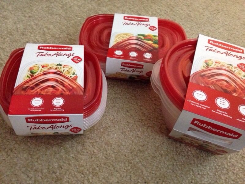 **** 3 Sets Rubbermaid Take Alongs Containers for food. Please See All The Pictures