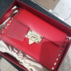 Valentino Purse 👛