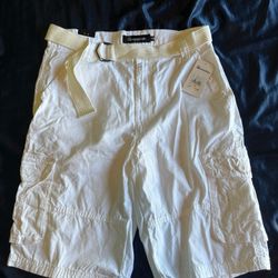 Brand New Men’s Shorts Large (comes with Belt)