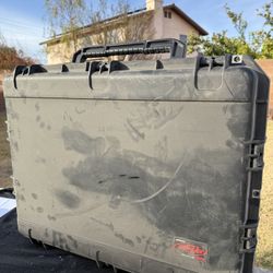SKB iSeries Hard Case w Wheels