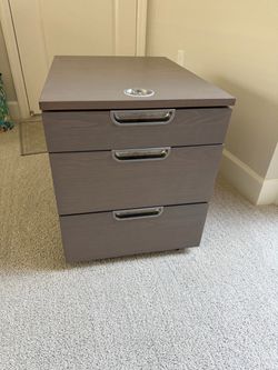 3 drawer rolling under desk Cabinet