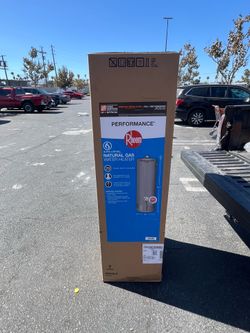 29 Gallon Rheem water heater
