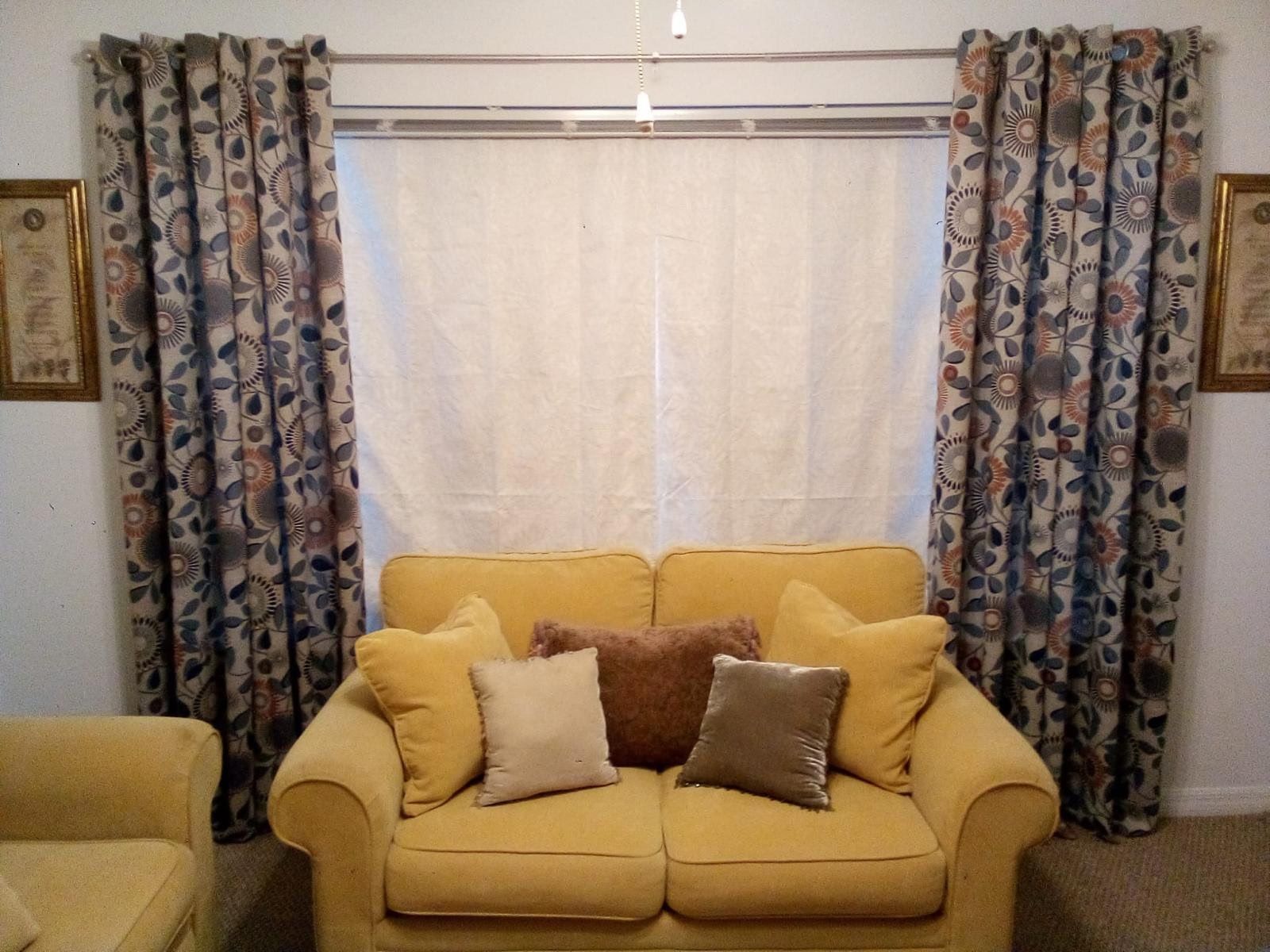 Sofa & loveseat