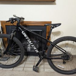 Specialized Rockhopper Sport 29 - Hardtail Mountain Bike