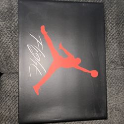 Jordan 4 White Cement