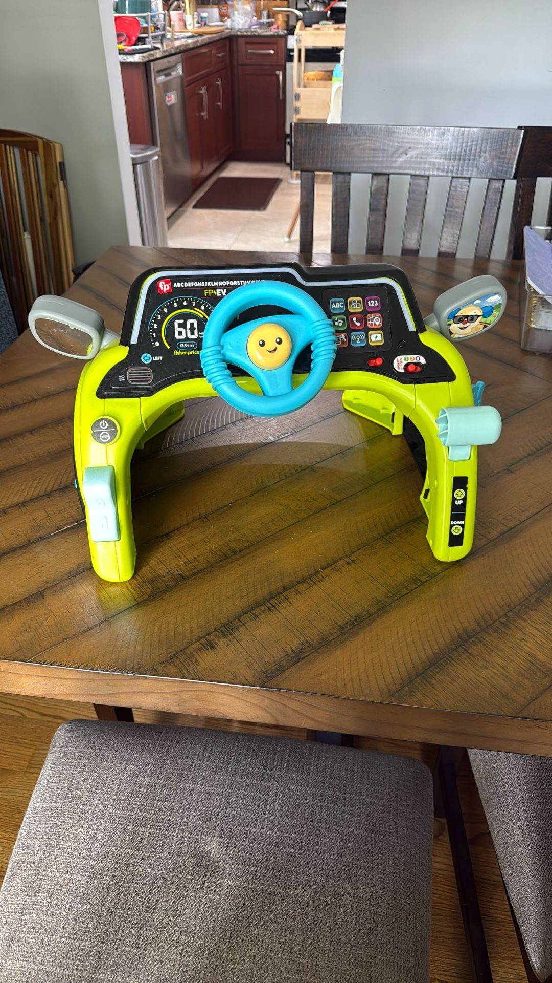 Fisher-Price Baby & Toddler Learning Toy Laugh & Learn Sit & Steer Driver Car Activity Center with Smart Stages (6m -3y)