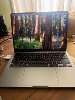 2024 Apple MacBook Air 13-inch with M3 chip.