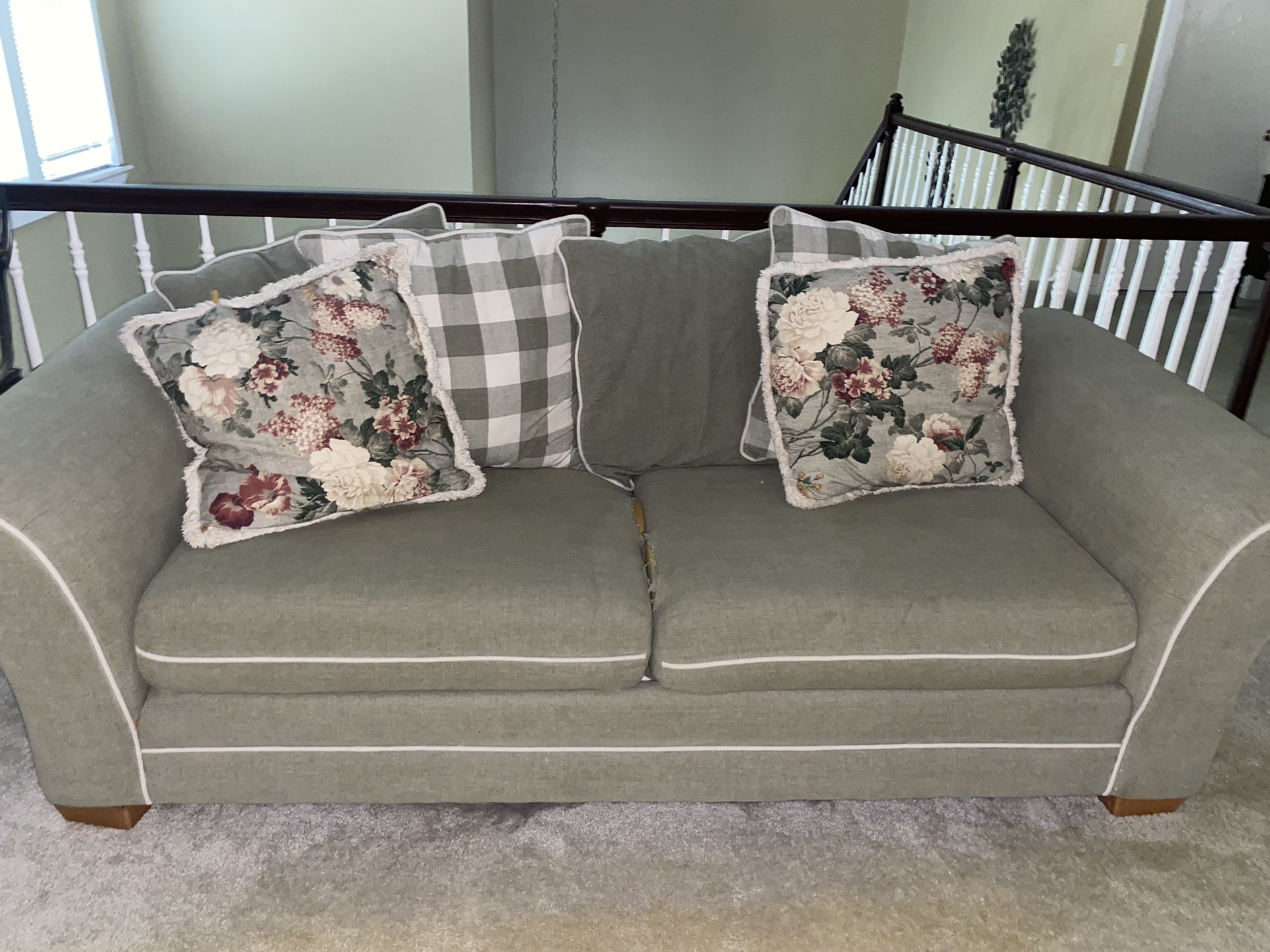 Moving Sofa And Love Seat