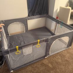 Child Play Pen! 6x5x2ft Tall