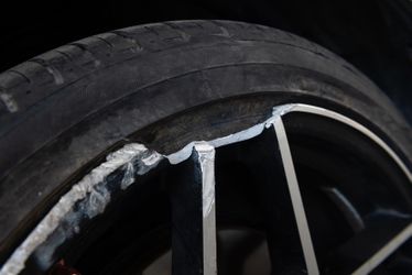 We buy aluminum rims