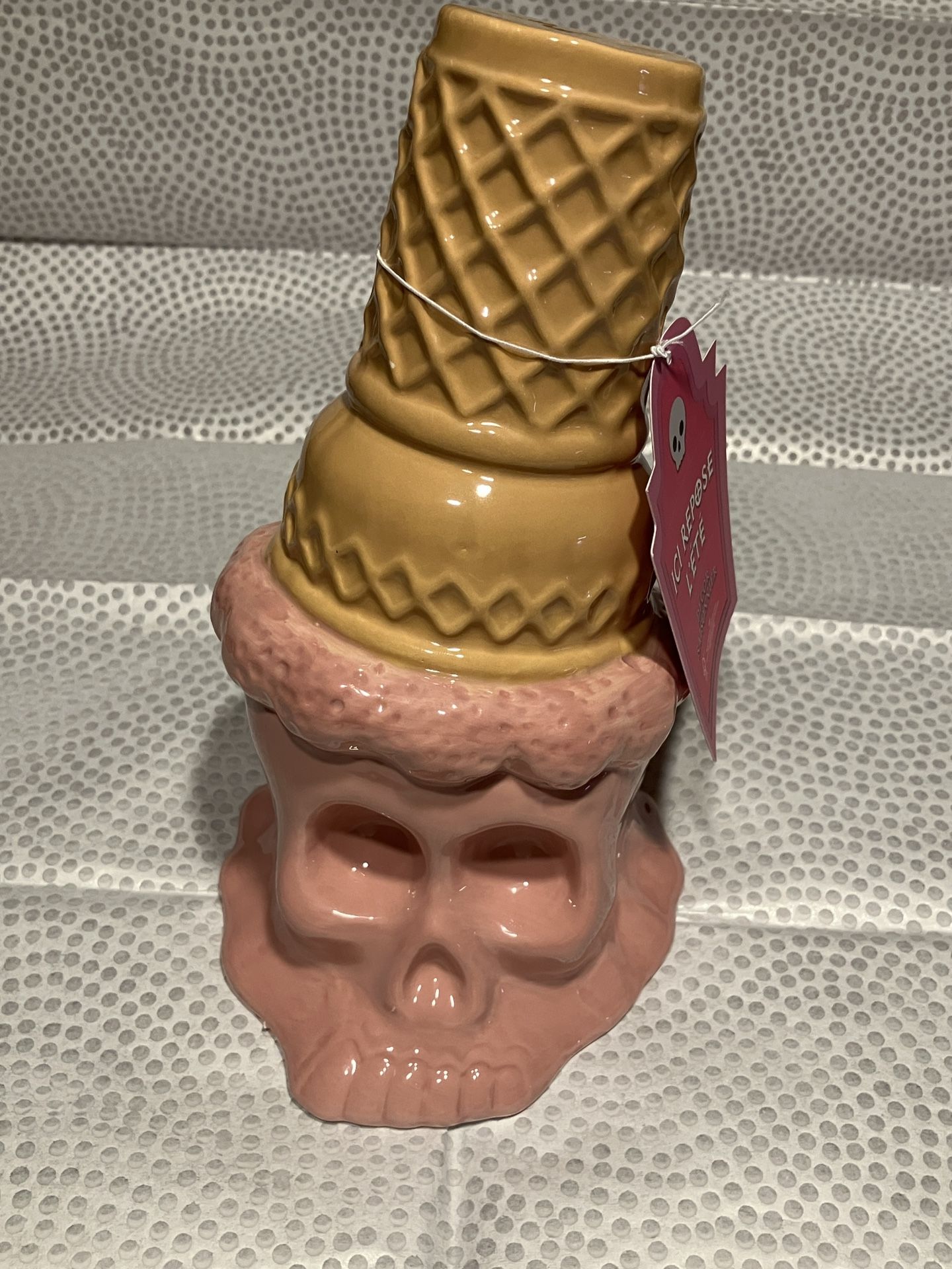 Summerween, Melting Ice Cream Cone Skull, Here Lies Summer, Seasonal Decor,Viral