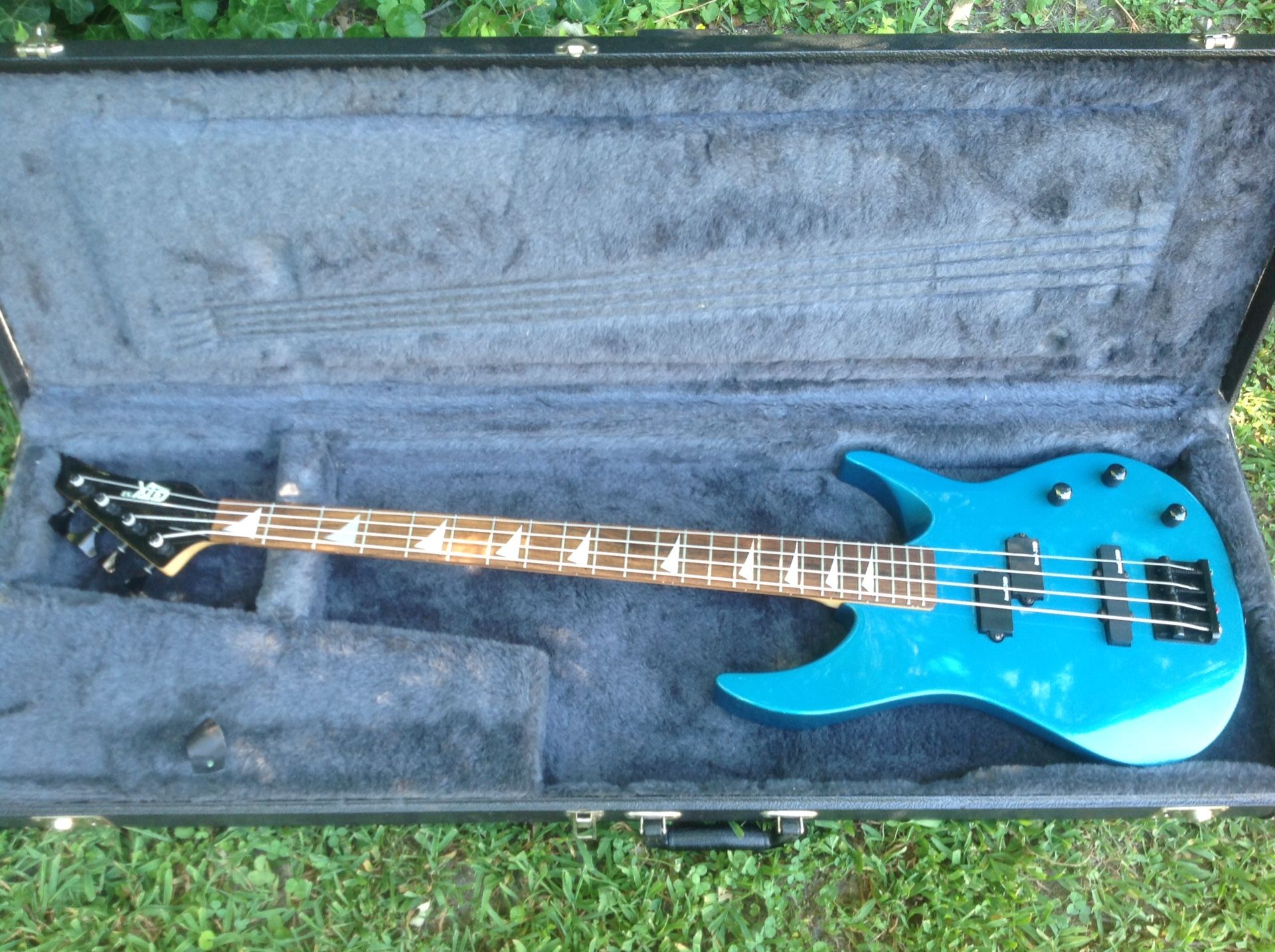 1989-94' GTX 53 Bass Guitar W/USA Hardcase