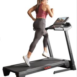 ProForm Trainer 8.7 Folding Treadmill