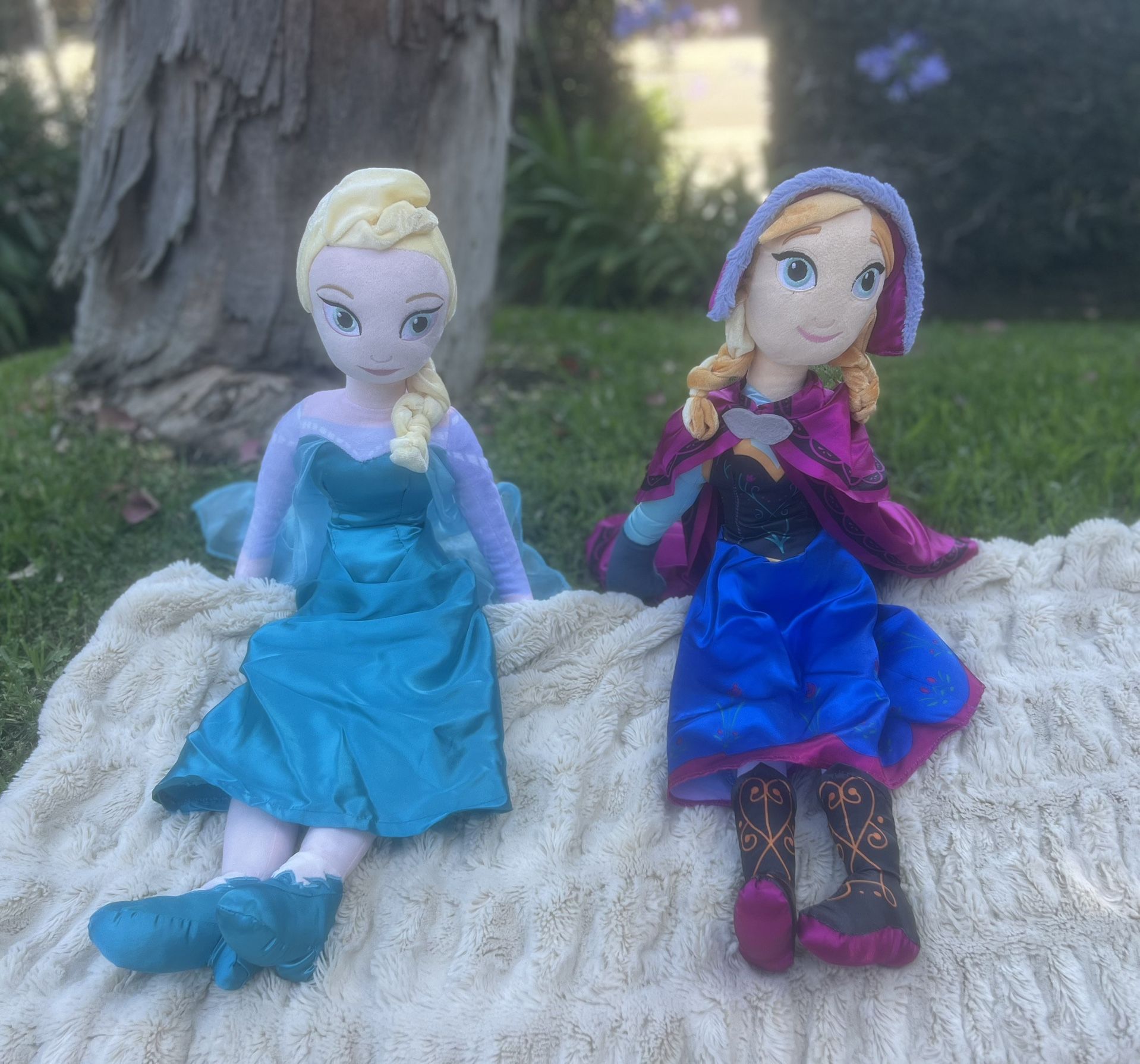 Anna And Elsa Plush Soft Dolls