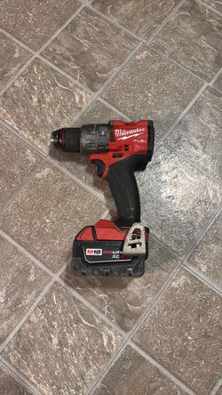 Milwaukee fuel hammer drill