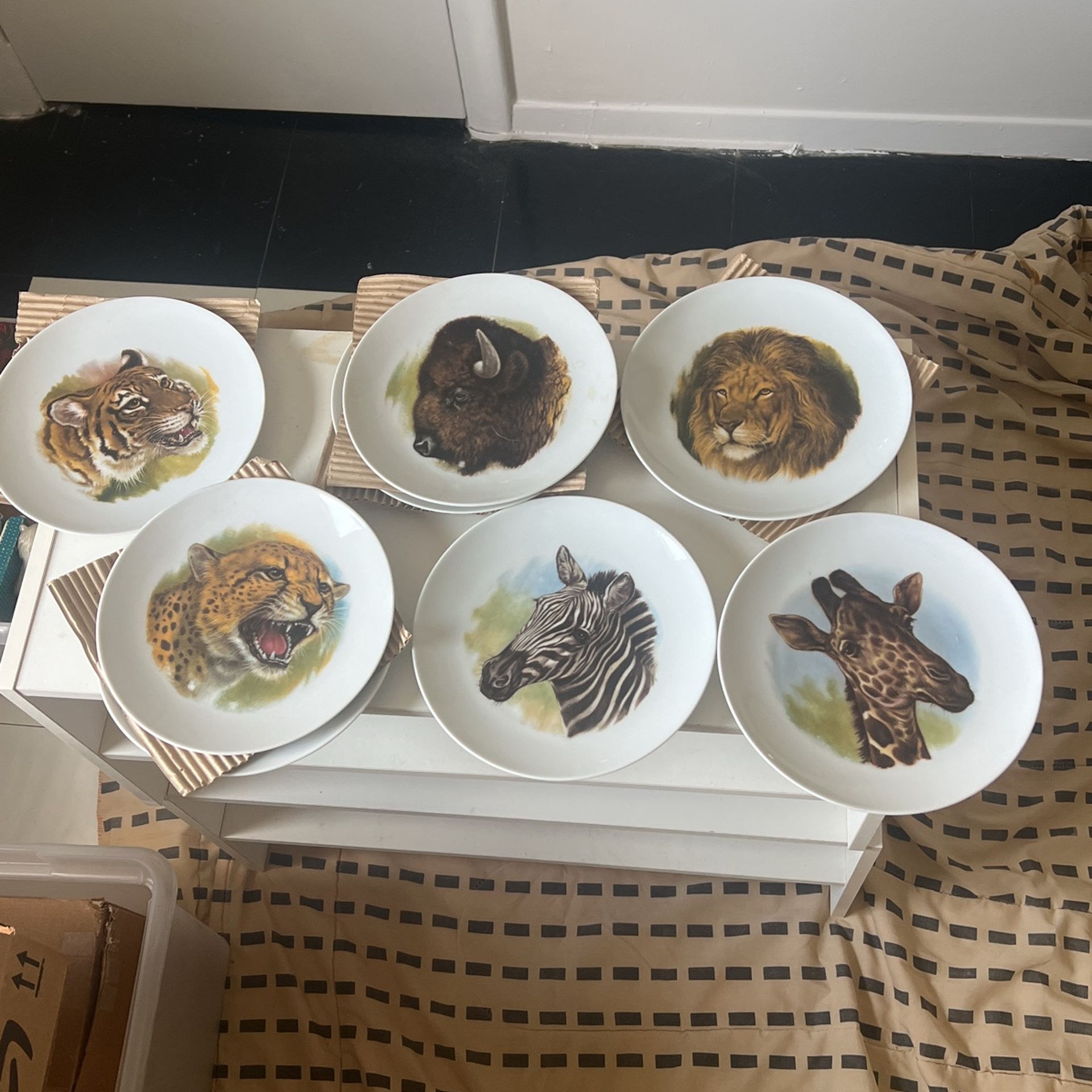 Vintage (never Opened) 8 Pc JWK Plate KUBA Barvaria West Germany 