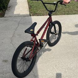 haro leucadia bmx bike red