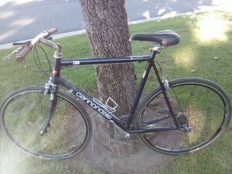 Canadale R800 Mountain bike