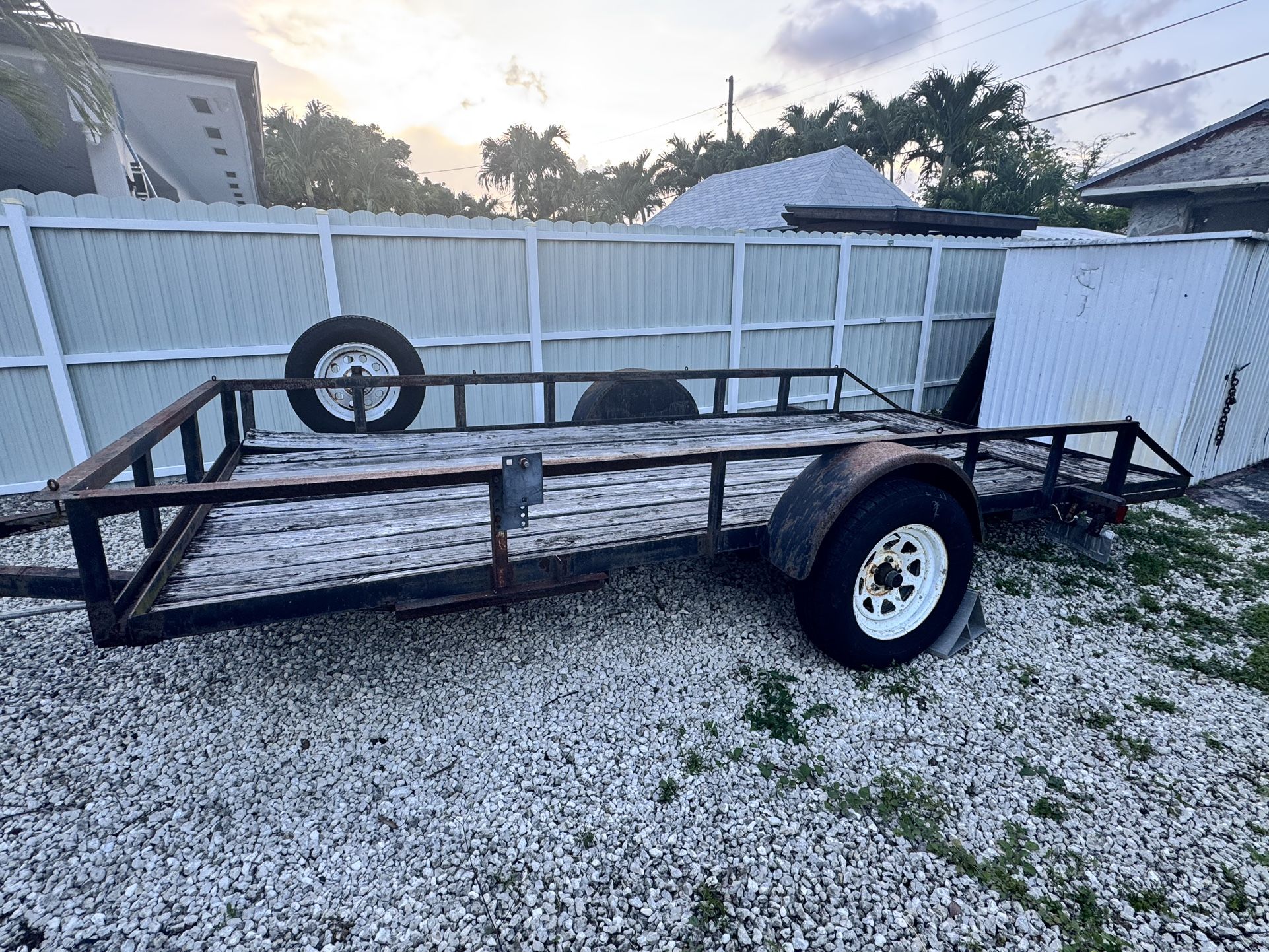 Trailer