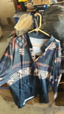 Men’s shirt
