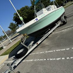 2004 Cobia 20 ft For Sale 