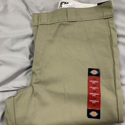 Mens Original Brand New Dickies Khaki Pants Original Fit 874 Size 34 x 34 🔥