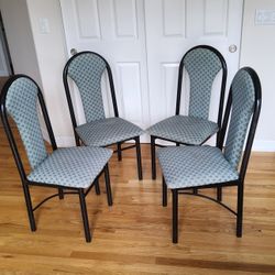 4 Dining Chairs