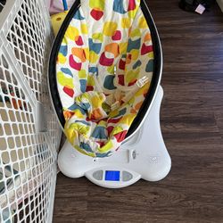 Baby Mamaroo Swing
