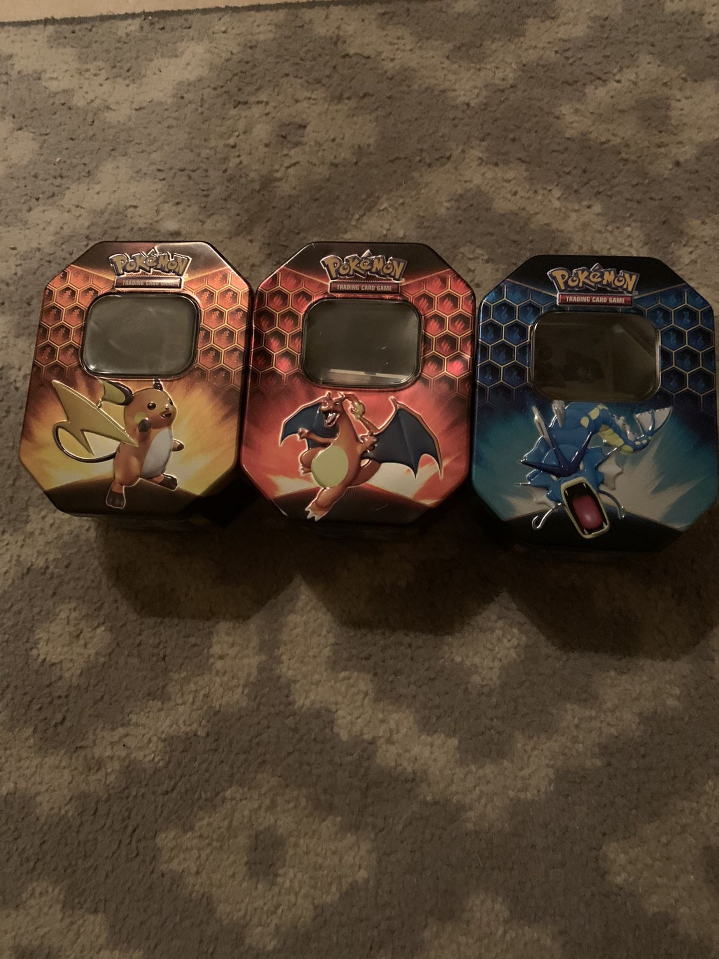Pokémon Hidden Fates Tins w/80 random base and 5 Holos in each and 1 total GX