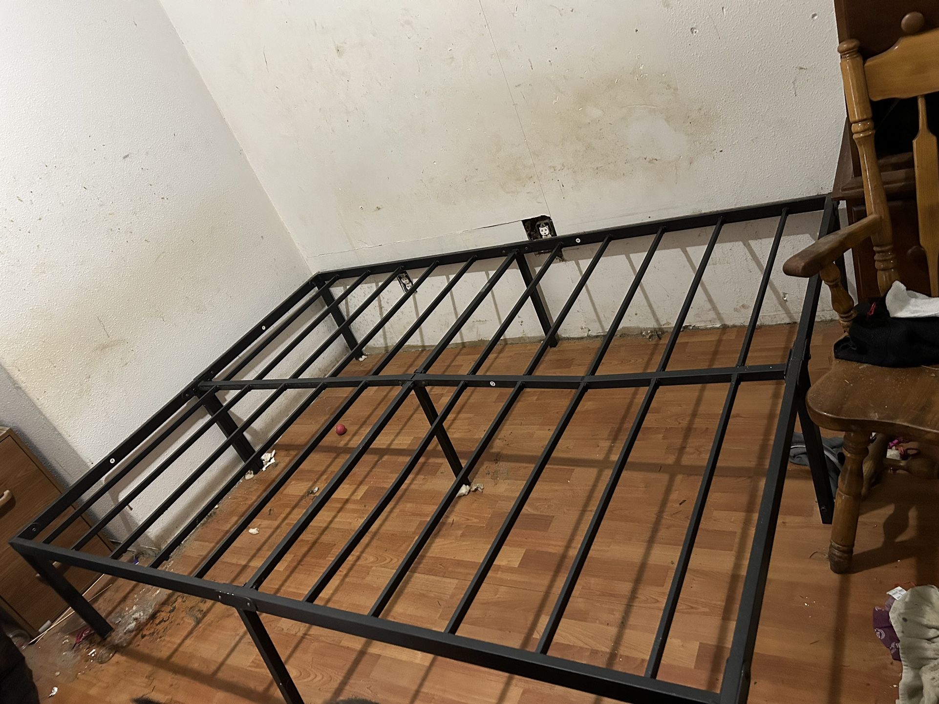 Black Metal Bed frame