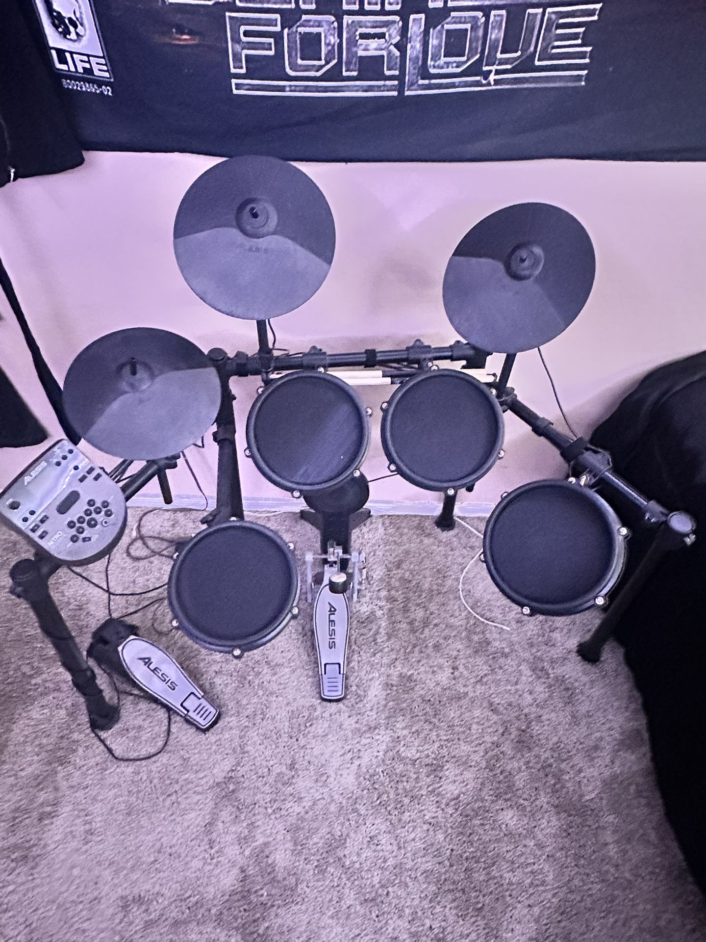 Alesis Electric Drum set *I’m Trynna Get Rid Of It ASAP*