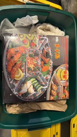 Japanese sushi serving lazy suzy tray