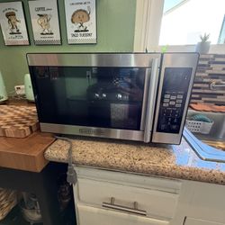 Black And Decker Stainless Microwave 
