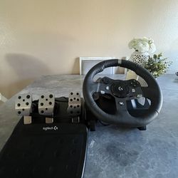 G920 Wheel And Pedals 