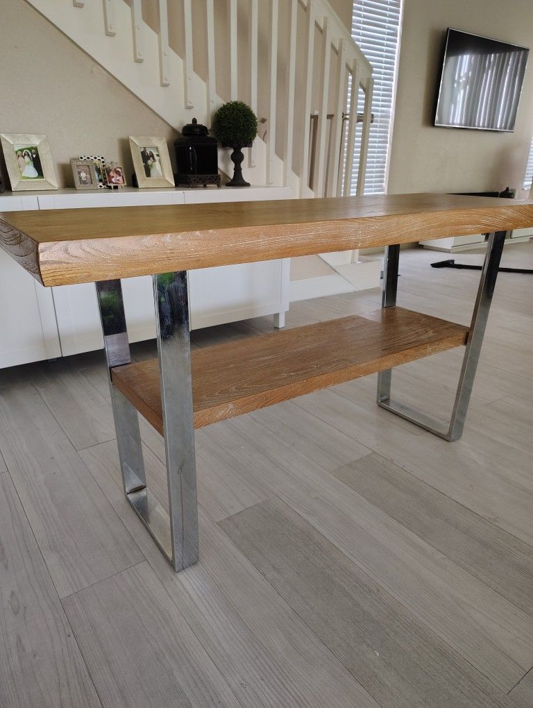 Entry Table / Console Table