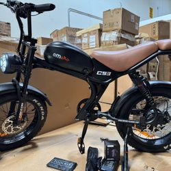 Emoko C93 Electric Bike