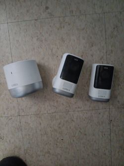 Lorex home cameras and hub