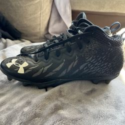 Under Armour Youth Boys Football Cleats Size 6.5