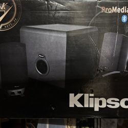 KLIPSCH BRAND NEW BLUETOOTH SPEAKER 