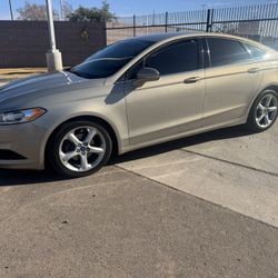 2016 Ford Fusión Clean Title 124k Miles 