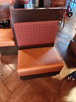 Restaurant Booth Seats – Single Cushion, Matching Pair