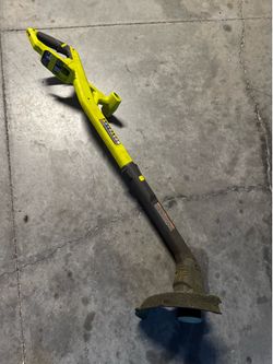 Ryobi weed eater/ weed wacker