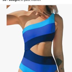 New Beautiful Bathing Suit Size M.  See 👀 ALL PHOTOS. CASH PICKUP ONLY 