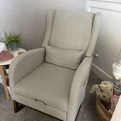 Nursing Rocking Chair (Like new)